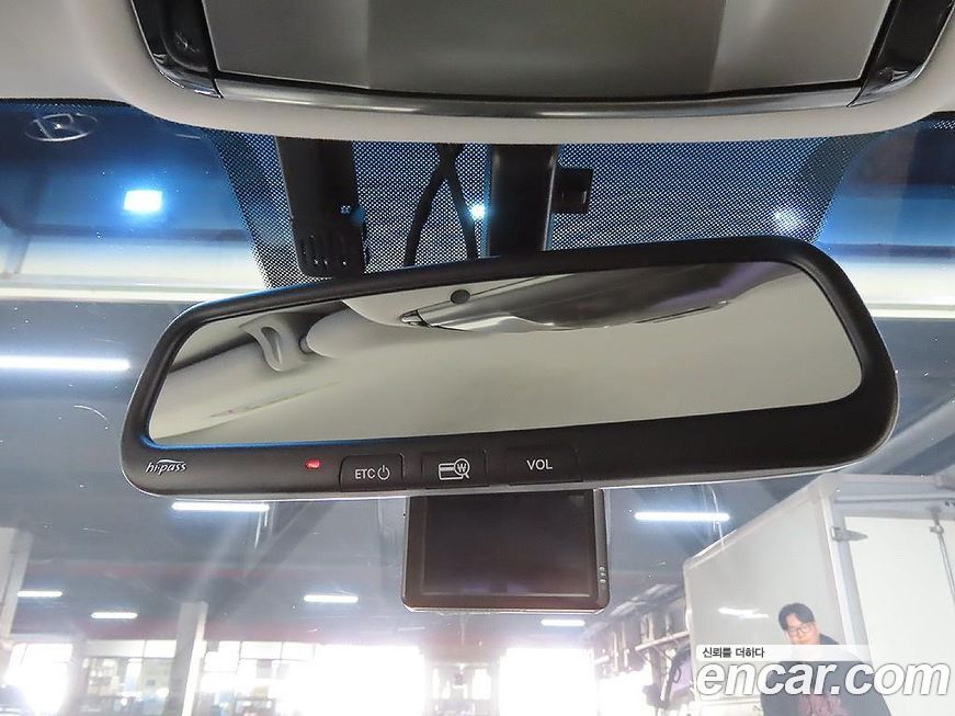 Hyundai Grandeur 2012