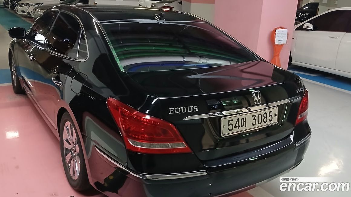 Hyundai Equus 2010