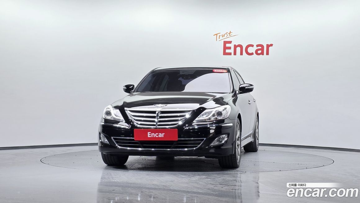 Hyundai Genesis 2012