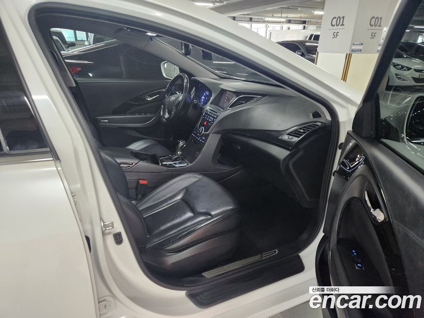 Hyundai Grandeur 2015