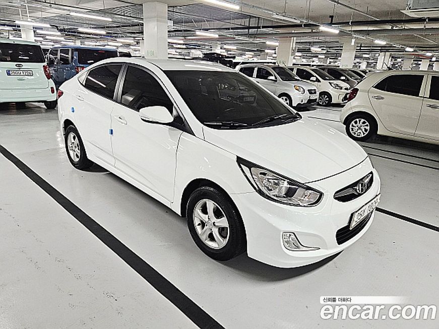 Hyundai Accent 2014