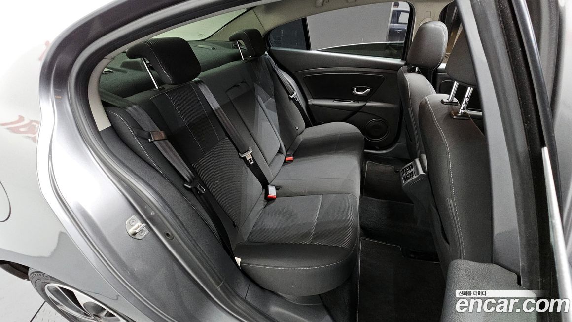 Renault-KoreaSamsung SM3 2016