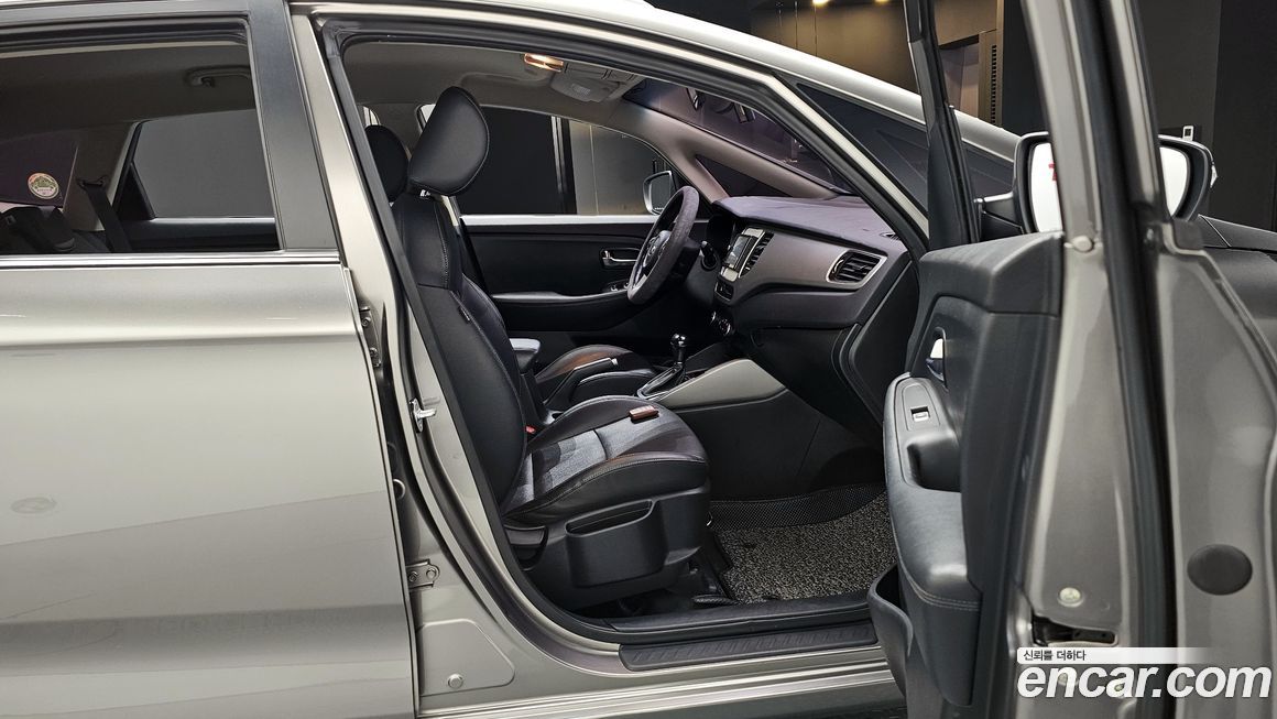 Kia Carens 2018