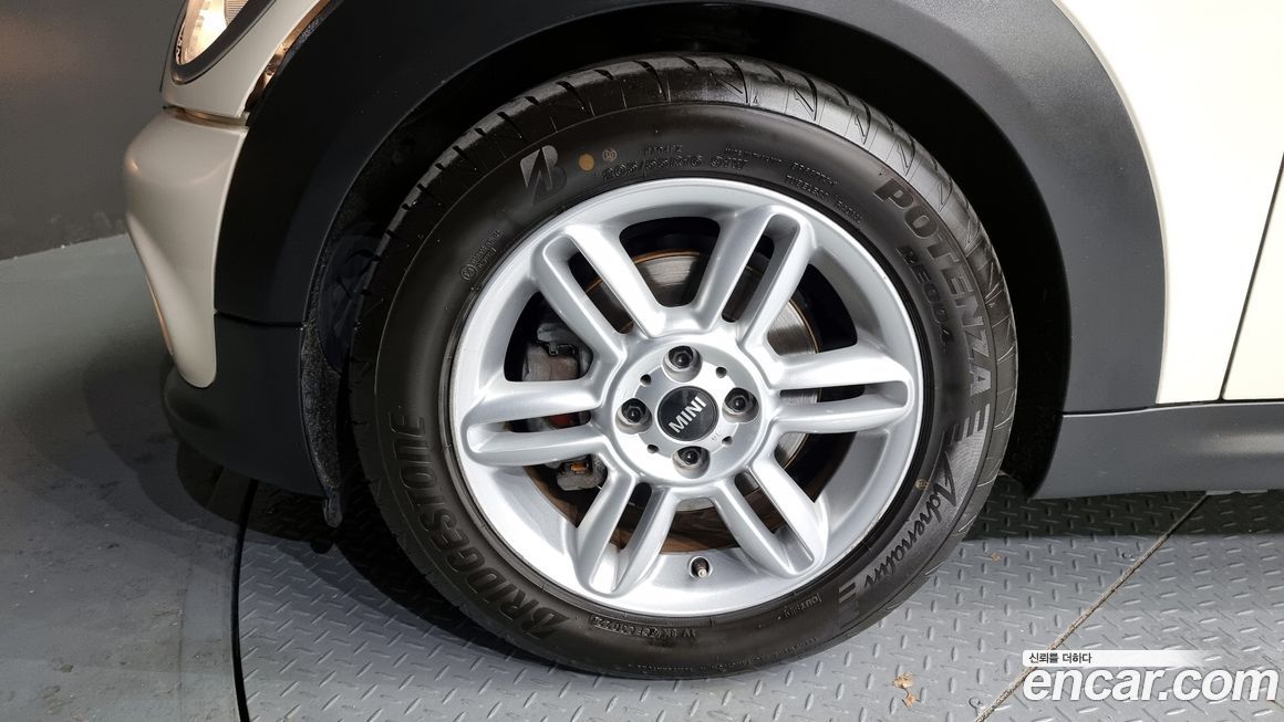 Mini Cooper Convertible 2014