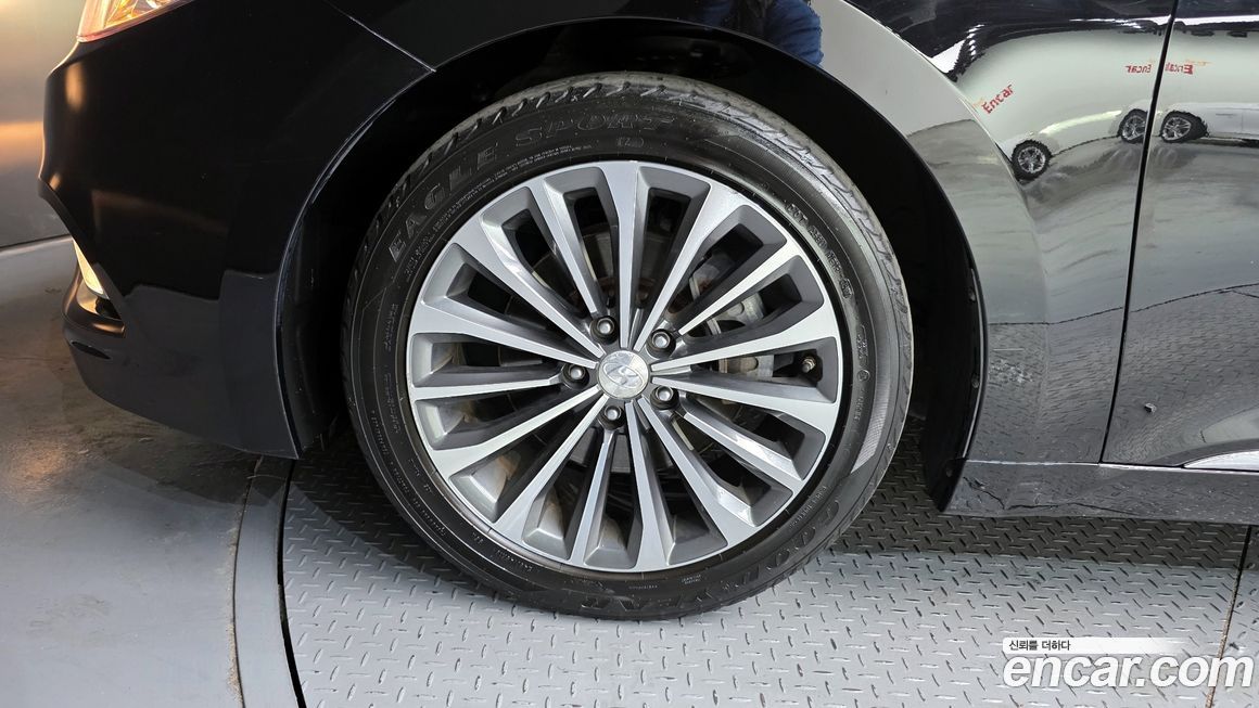 Hyundai Grandeur 2014