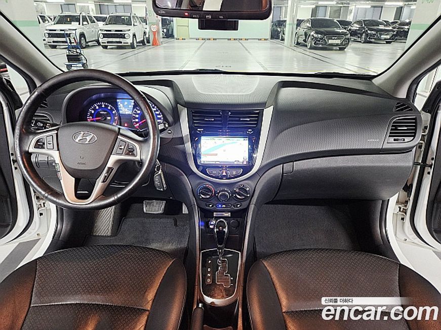 Hyundai Accent 2014