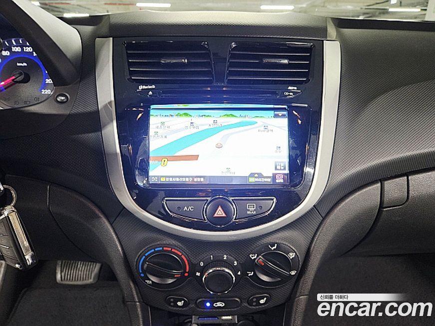 Hyundai Accent 2014