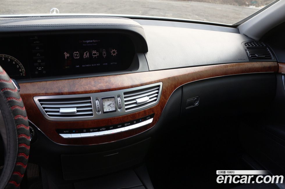 Mercedes-Benz S-Class 2006