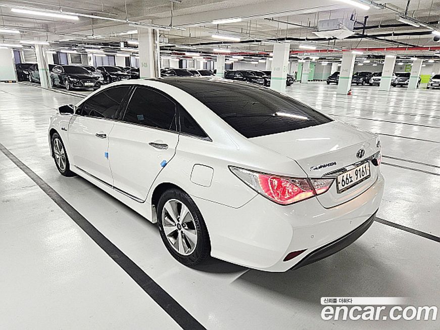 Hyundai Sonata 2012