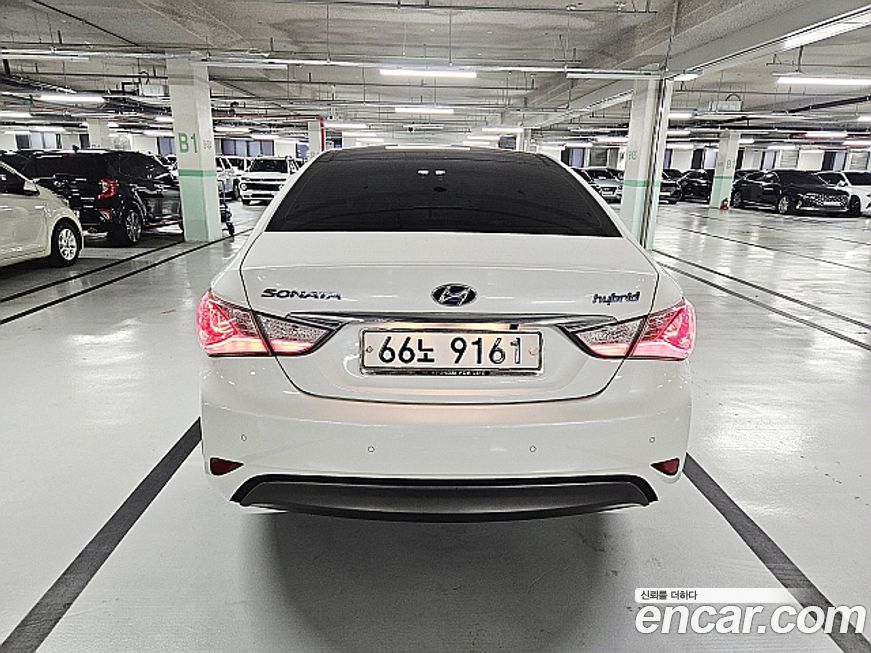 Hyundai Sonata 2012