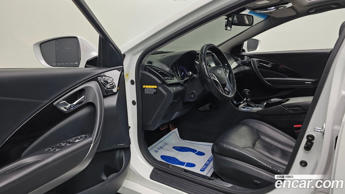 Hyundai Grandeur 2015