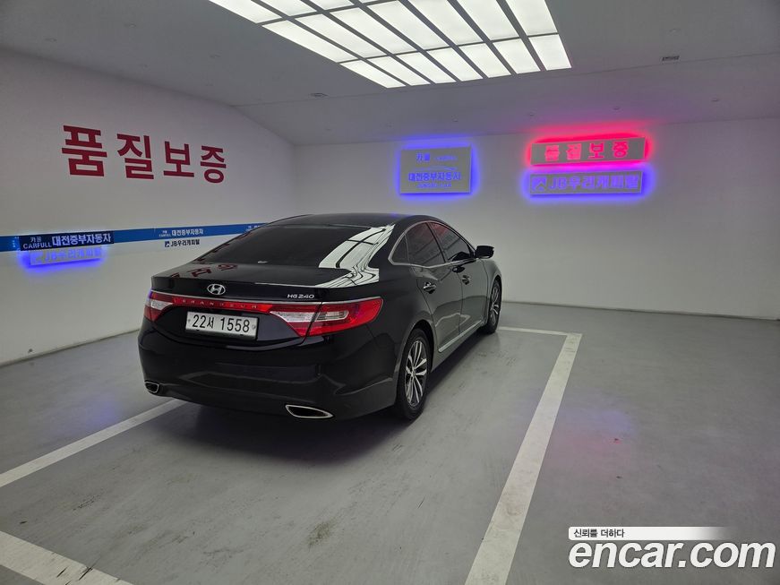 Hyundai Grandeur 2012