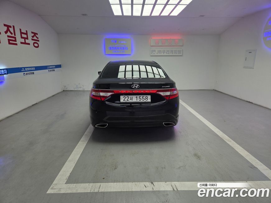 Hyundai Grandeur 2012