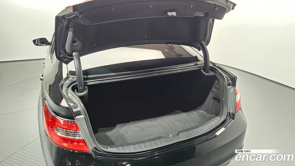 Hyundai Grandeur 2015