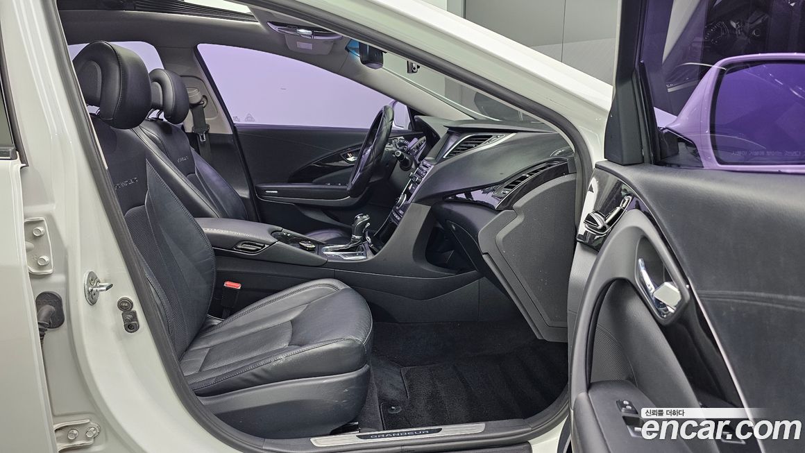 Hyundai Grandeur 2015