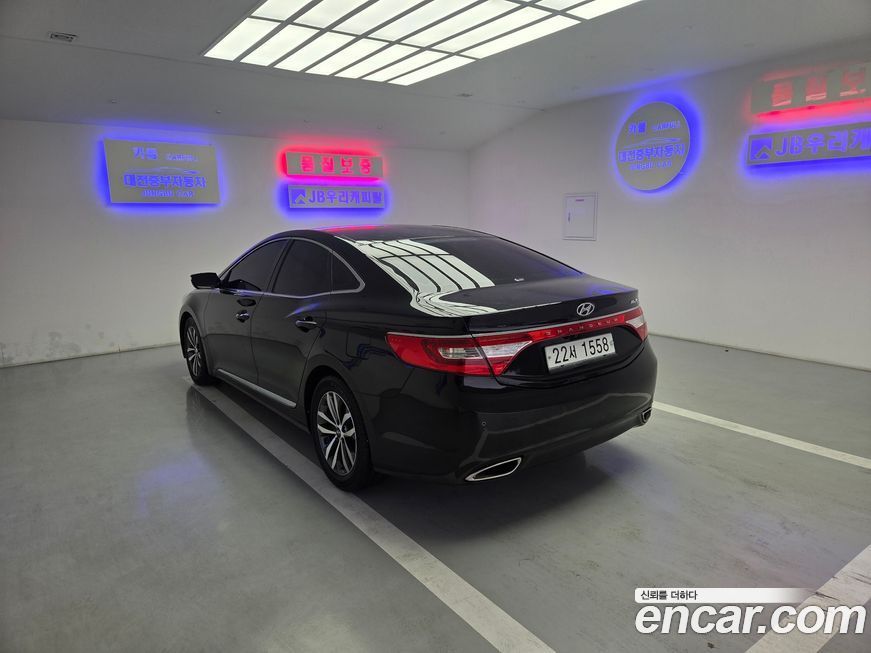 Hyundai Grandeur 2012