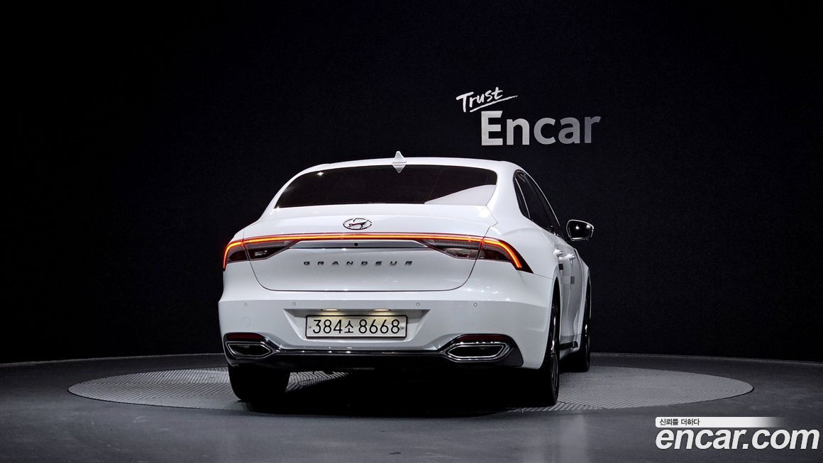 Hyundai Grandeur 2022