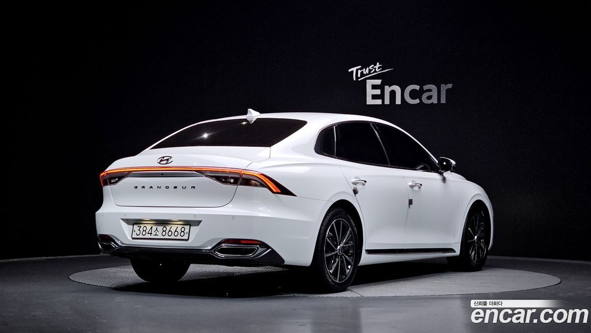 Hyundai Grandeur 2022