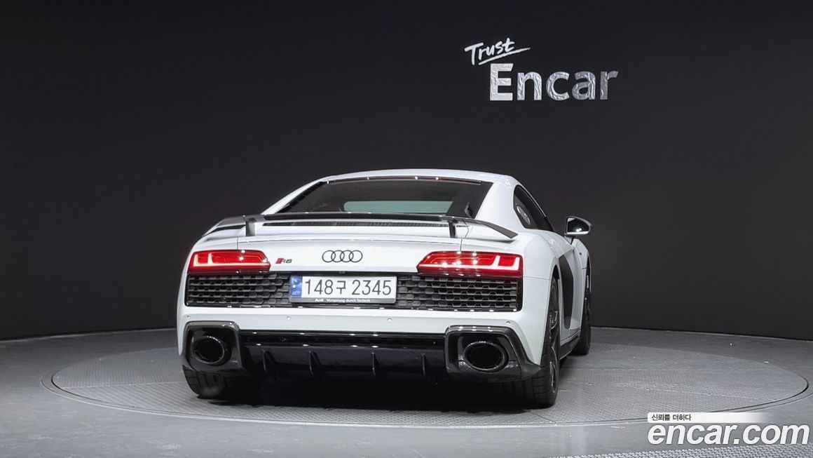 Audi R8 2021