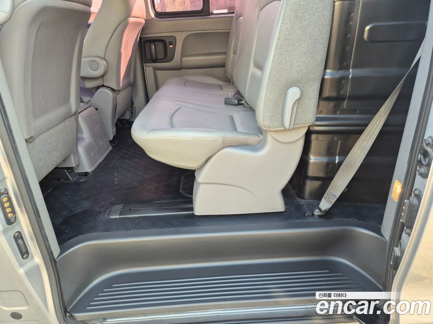 Hyundai Starex 2018