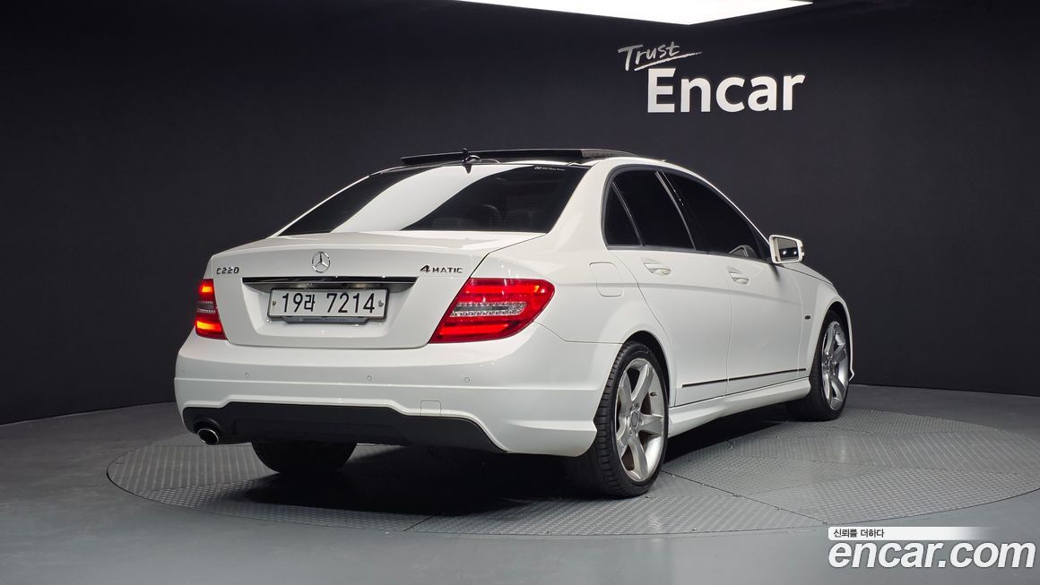 Mercedes-Benz C-Class 2014