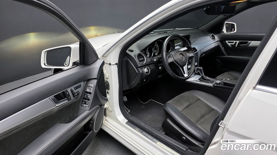 Mercedes-Benz C-Class 2014