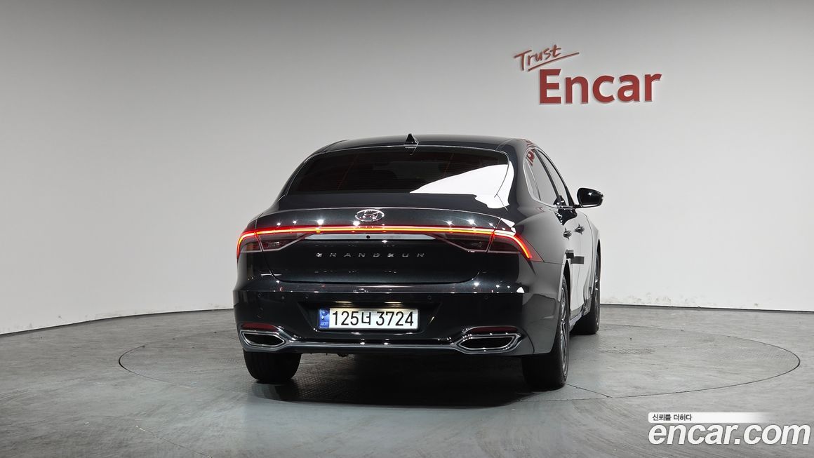 Hyundai Grandeur 2020