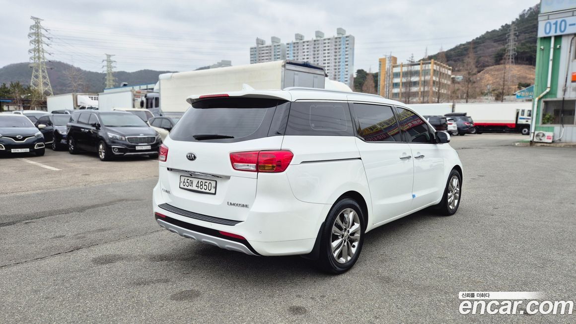 Kia Canival 2018
