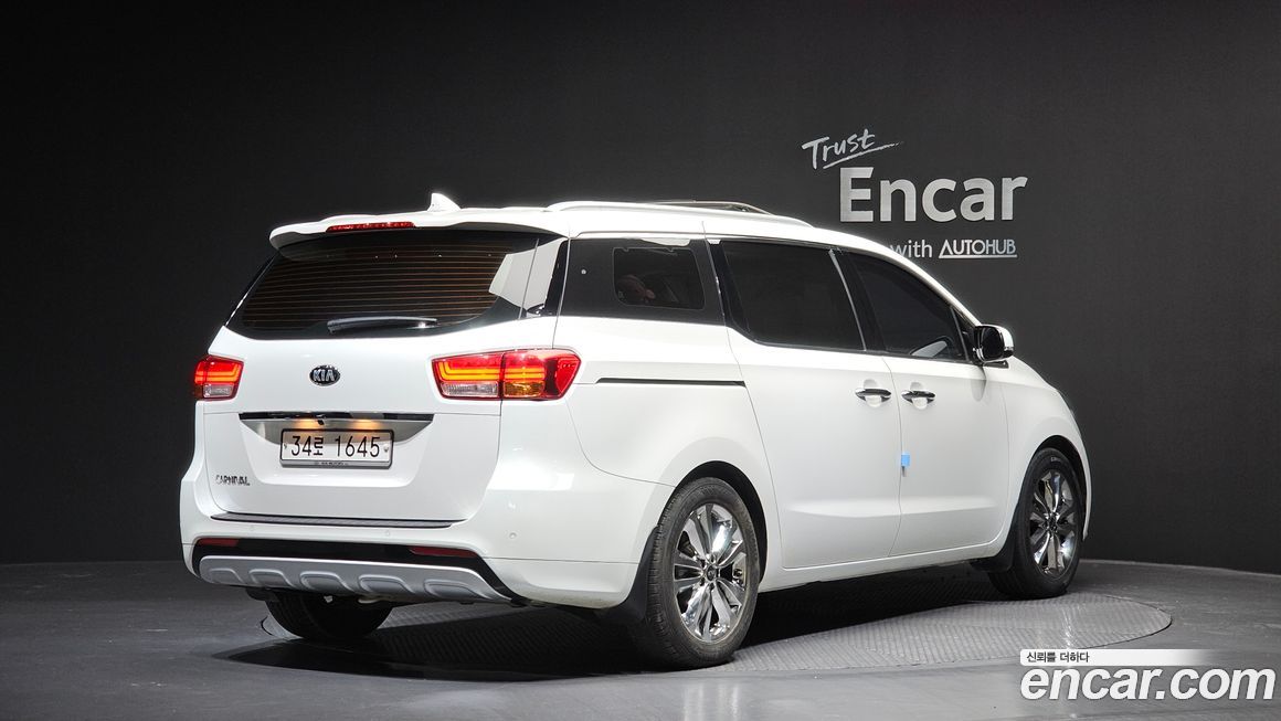 Kia Canival 2015