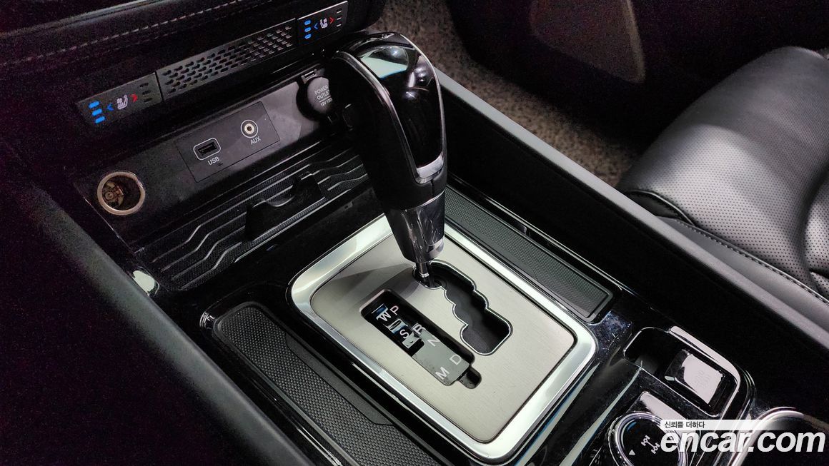 KG_Mobility_Ssangyong Rexton 2018