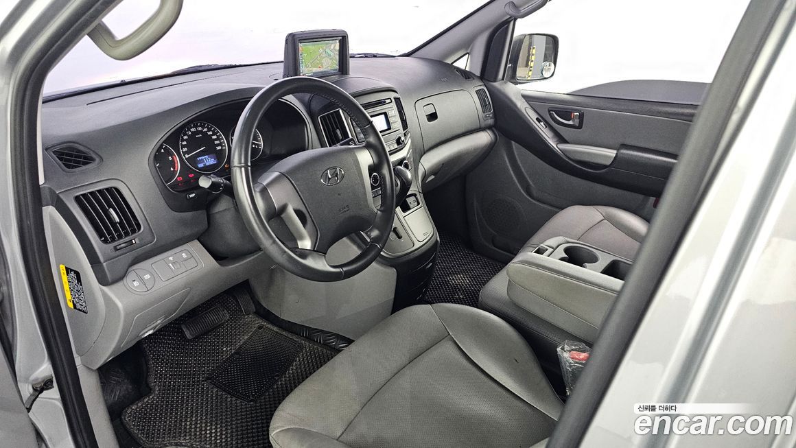 Hyundai Starex 2019