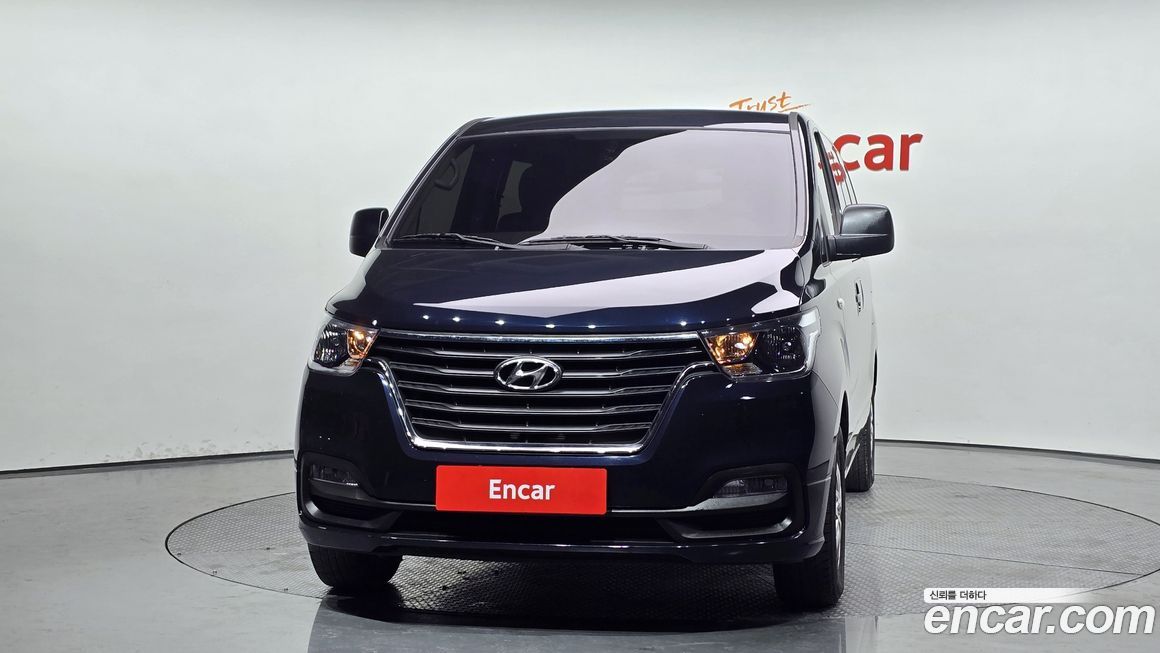 Hyundai Starex 2021