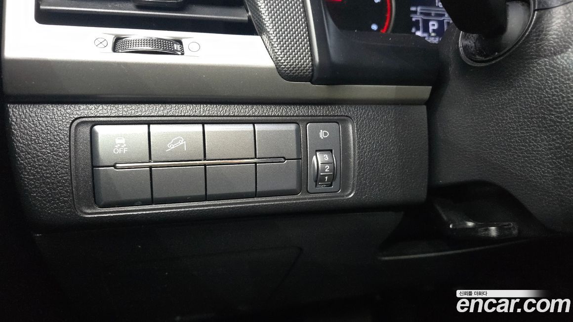 KG_Mobility_Ssangyong Rexton 2018