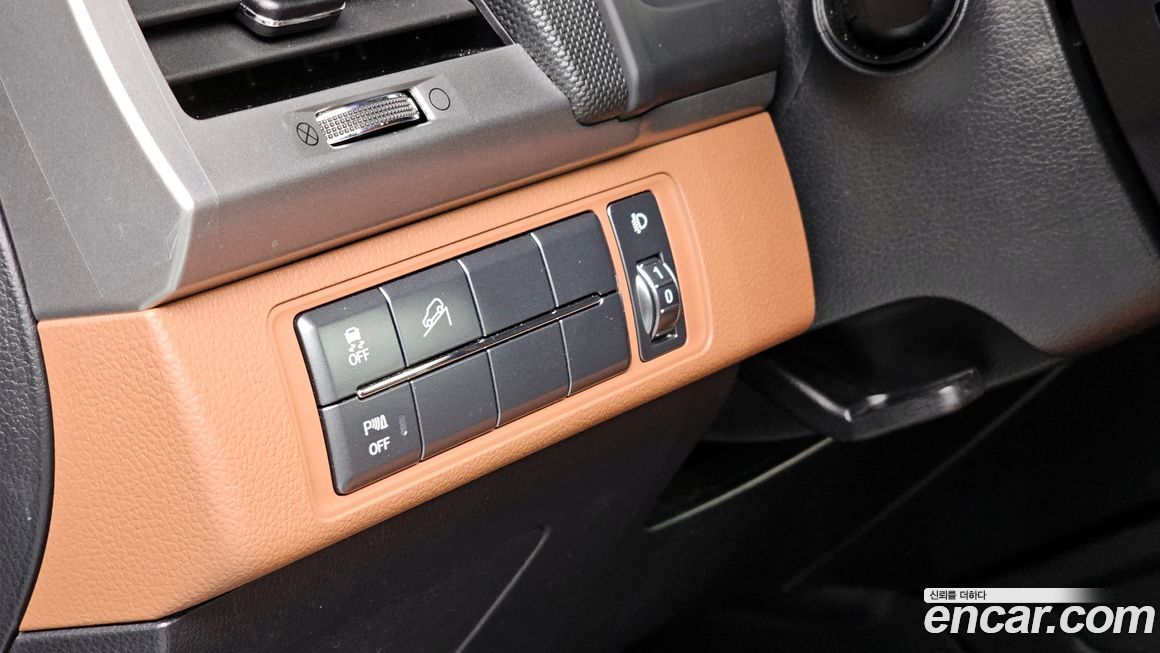 KG_Mobility_Ssangyong Rexton 2019