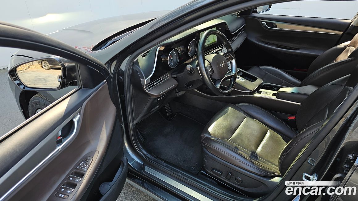 Hyundai Grandeur 2021