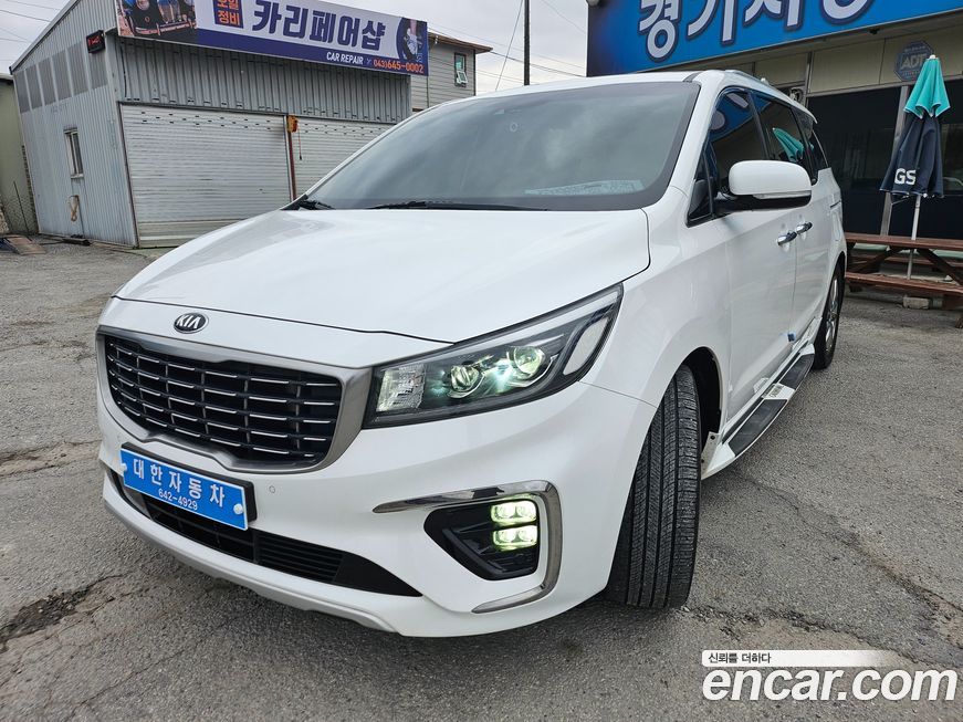 Kia Canival 2019