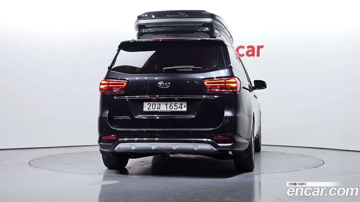 Kia Canival 2019