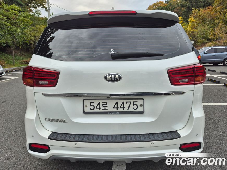 Kia Canival 2019