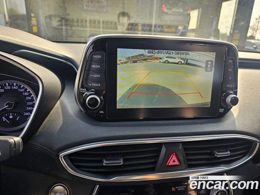 Hyundai Santafe 2020