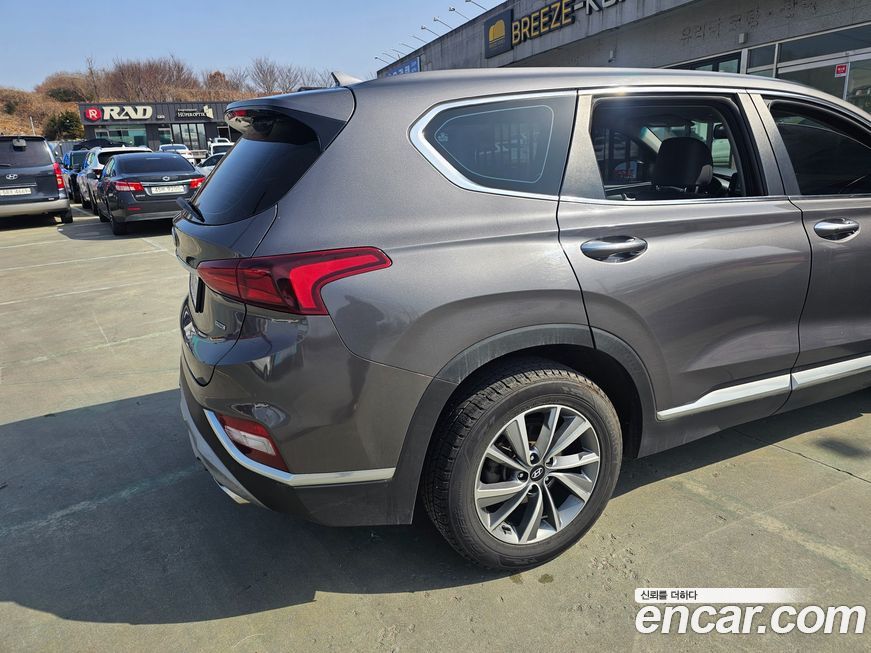 Hyundai Santafe 2020
