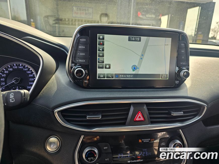 Hyundai Santafe 2020