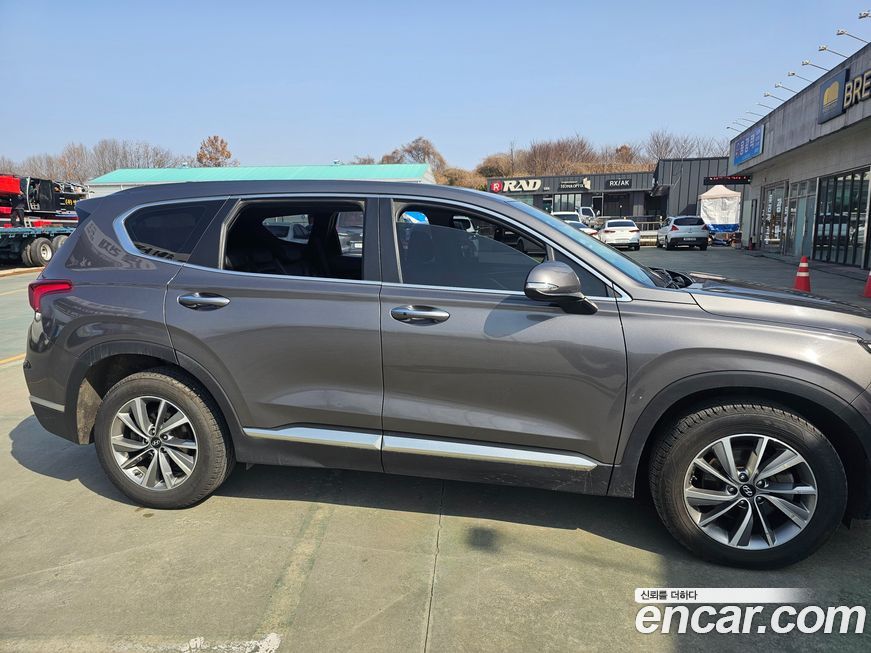 Hyundai Santafe 2020