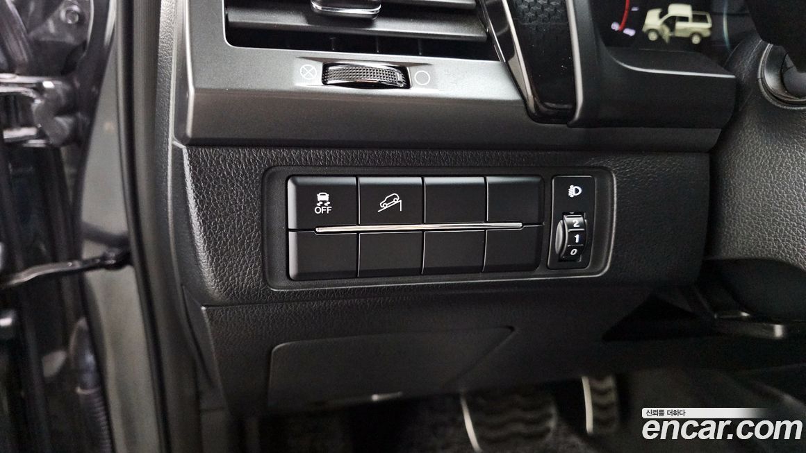 KG_Mobility_Ssangyong Rexton 2021