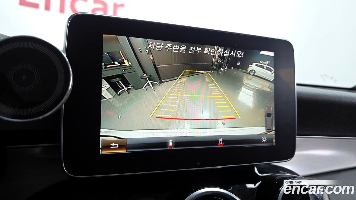 Mercedes-Benz GLC-Class 2019