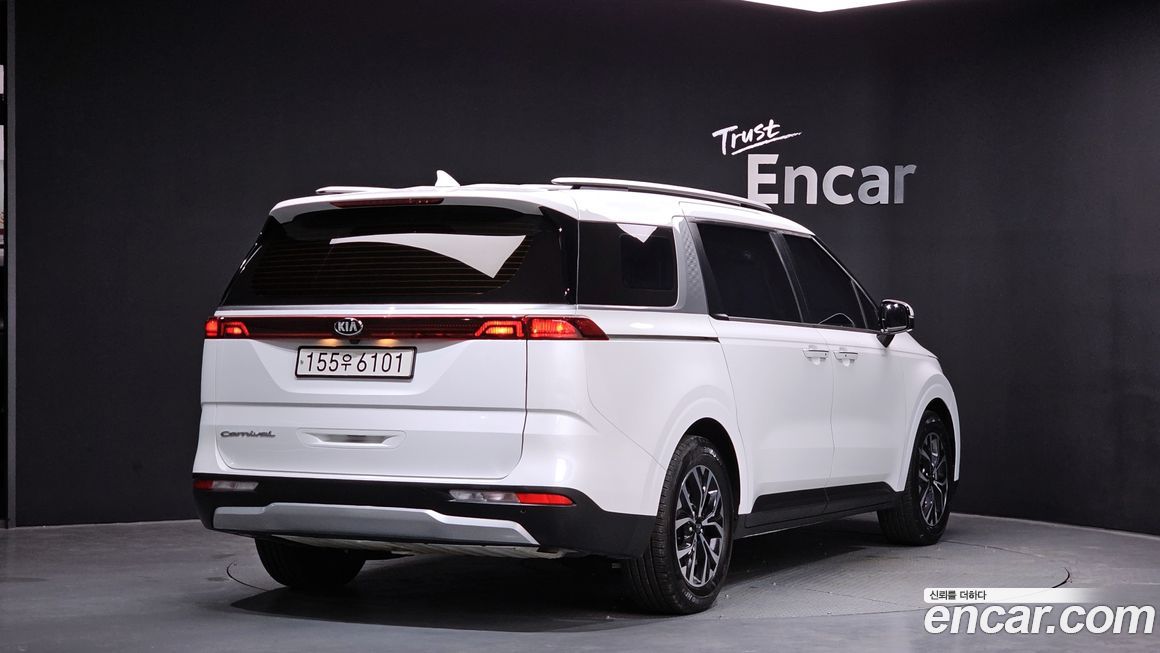 Kia Canival 2021