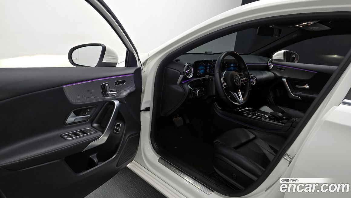 Mercedes-Benz A-Class 2021