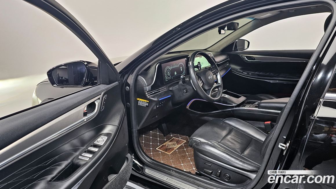 Hyundai Grandeur 2020