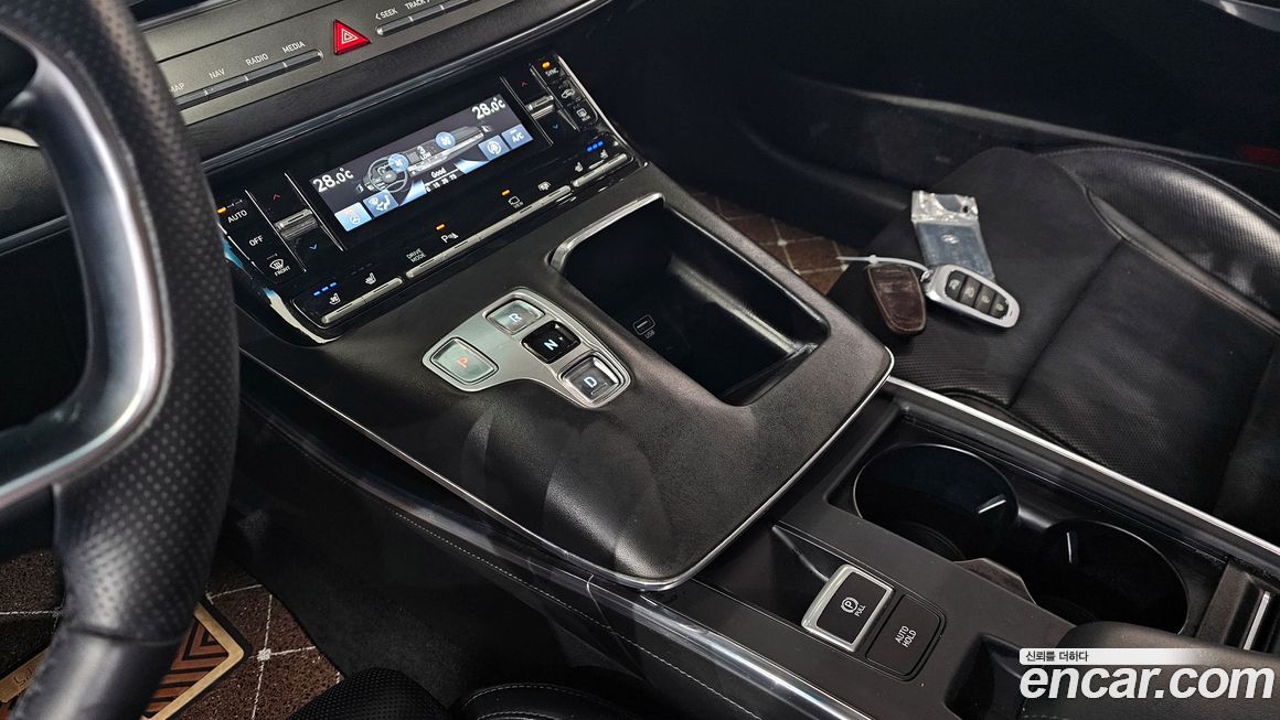 Hyundai Grandeur 2020