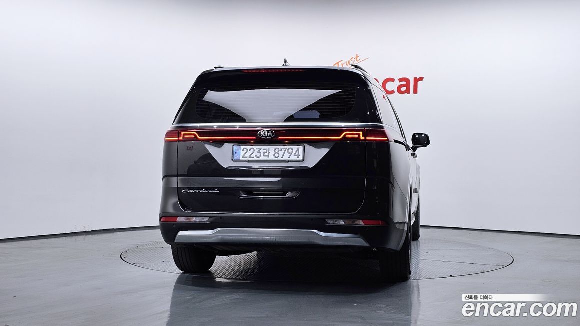 Kia Canival 2021