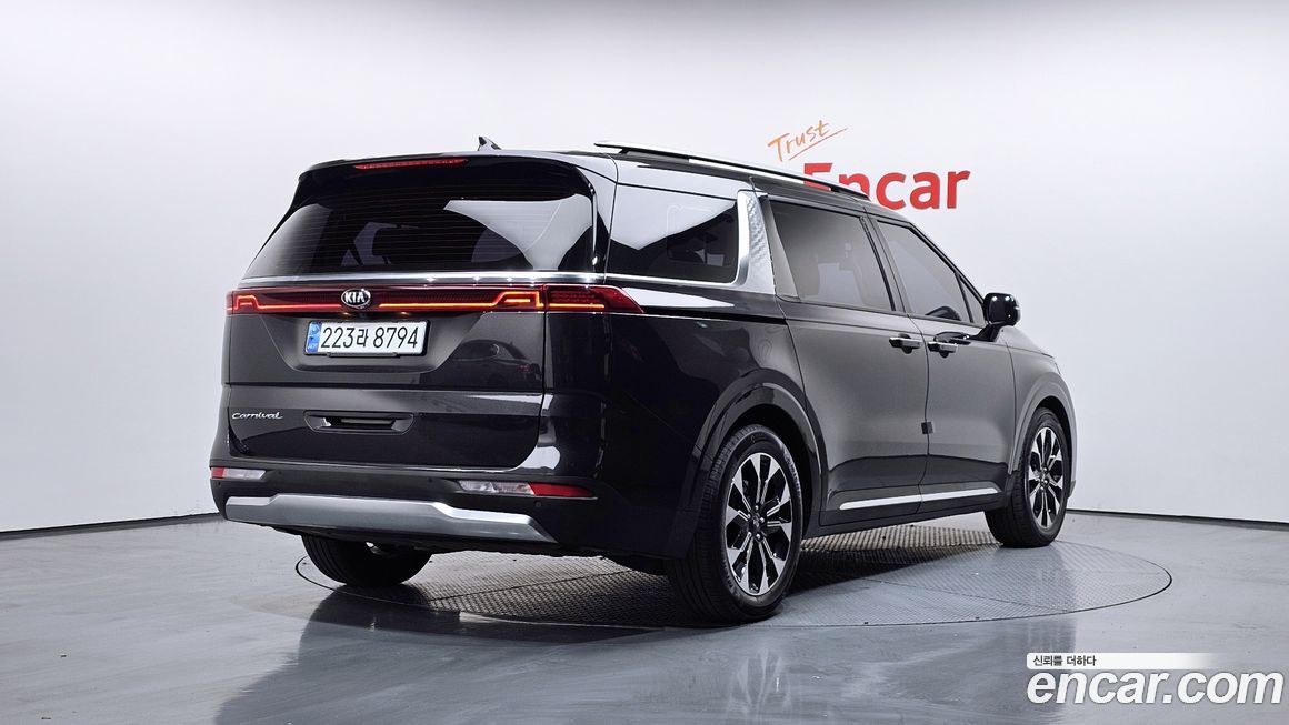 Kia Canival 2021